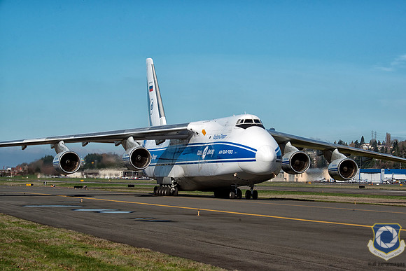 Волга-Днепр RA-82074