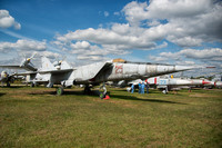Mikoyan MiG-25R 25 Red