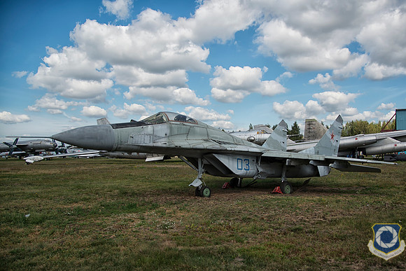 Mikoyan MiG-29 03 Blue