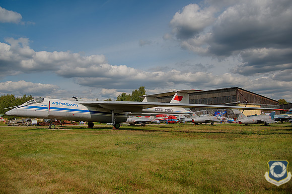 Myasishchev M-17 CCCP-17103