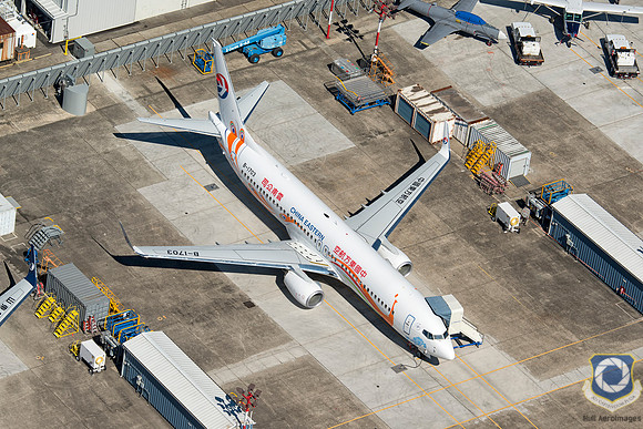 China Eastern B-1703