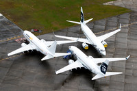A gaagle of 737-700s