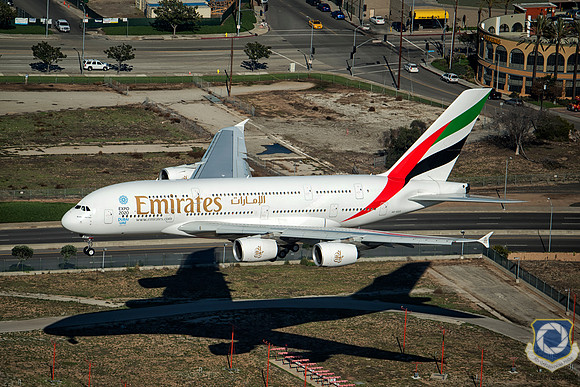 Emirates A6-EEO