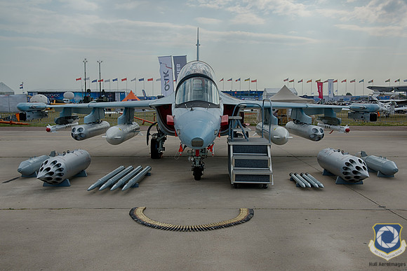 Яковлев ЯК-130 01 Red